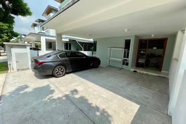 Parkfield Residences, Tropicana Heights