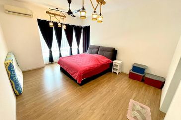 Parkfield Residences, Tropicana Heights