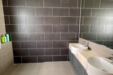 Parkfield Residences, Tropicana Heights