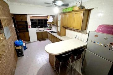 Seksyen 11, Shah Alam