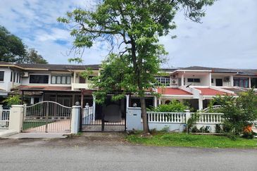 Seksyen 11, Shah Alam