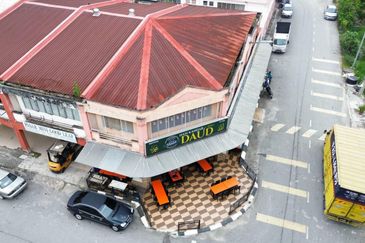 For Sale Double Storey Corner Shoplot Taman Kapar Setia, Klang.