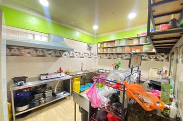 For Sale Double Storey Corner Shoplot Taman Kapar Setia, Klang.