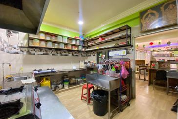 For Sale Double Storey Corner Shoplot Taman Kapar Setia, Klang.