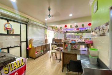 For Sale Double Storey Corner Shoplot Taman Kapar Setia, Klang.