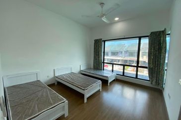 Ayra @ Bandar Bukit Raja