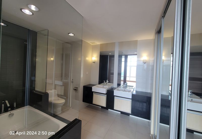 Dua Sentral Residential Tower