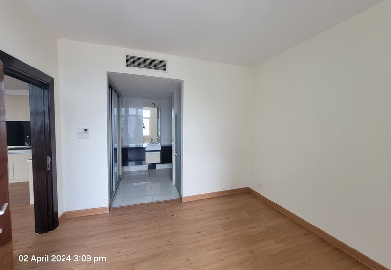 Dua Sentral Residential Tower