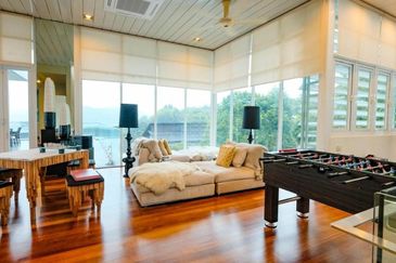 3.5 STOREY BUNGALOW COUNTRY HEIGHTS DAMANSARA