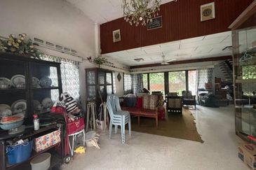 Cul De Sac 2 Storey Bungalow at Seksyen 16, Petaling Jaya, Kuala Lumpur