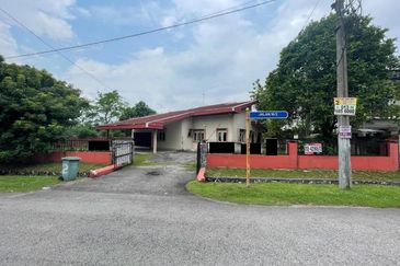 Cul De Sac 2 Storey Bungalow at Seksyen 16, Petaling Jaya, Kuala Lumpur