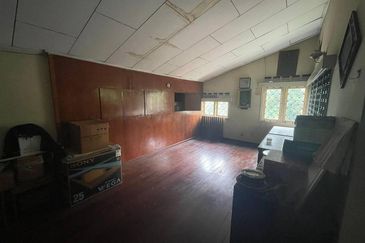 Cul De Sac 2 Storey Bungalow at Seksyen 16, Petaling Jaya, Kuala Lumpur