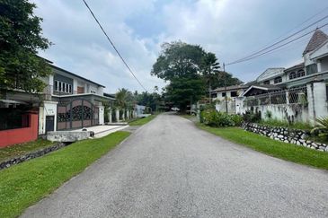 Cul De Sac 2 Storey Bungalow at Seksyen 16, Petaling Jaya, Kuala Lumpur