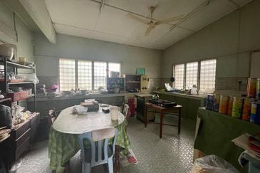 Cul De Sac 2 Storey Bungalow at Seksyen 16, Petaling Jaya, Kuala Lumpur