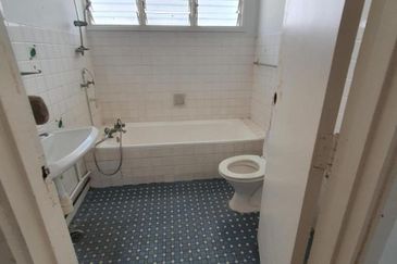 Double Storey Bungalow with Huge Garden in Section 14 Petaling Jaya 