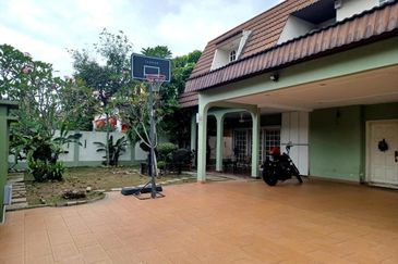Double Storey Bungalow SS2/56 Petaling Jaya