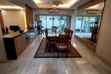 Double Storey Bungalow SS2/56 Petaling Jaya