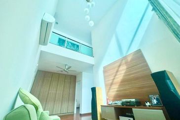 Fully Furnished 3.5 Storey Bungalow, Aspen Garden @ Cyberjaya