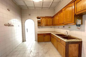 Freehold Single Storey Bungalow, Kg Tunku, Jalan SS1, Petaling Jaya