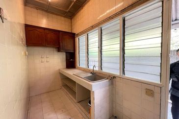 Freehold Single Storey Bungalow, Kg Tunku, Jalan SS1, Petaling Jaya