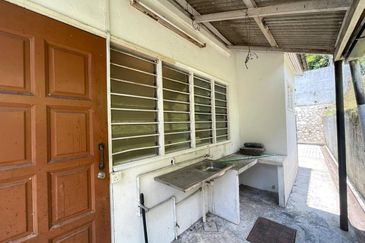 Freehold Single Storey Bungalow, Kg Tunku, Jalan SS1, Petaling Jaya