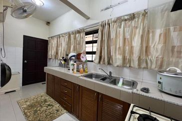 Endlot 2 Storey SS21 Damansara Utama  - Renovated, Facing Open