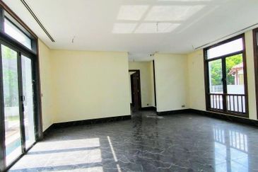 Renovated 3 Storey Bungalow Freehold 8310sf at Primo Enclave, Bukit Jelutong, Selangor