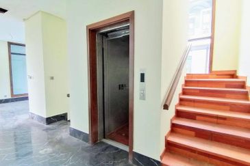 Renovated 3 Storey Bungalow Freehold 8310sf at Primo Enclave, Bukit Jelutong, Selangor