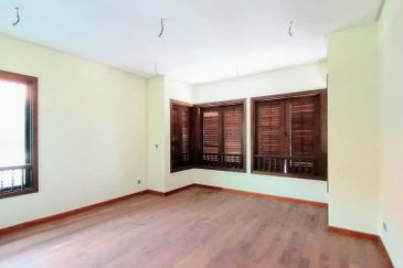 Renovated 3 Storey Bungalow Freehold 8310sf at Primo Enclave, Bukit Jelutong, Selangor