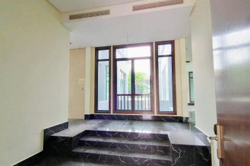 Renovated 3 Storey Bungalow Freehold 8310sf at Primo Enclave, Bukit Jelutong, Selangor