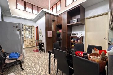 Corner Lot Single Storey Terrace House at Seksyen 14, Petaling Jaya, Selangor 