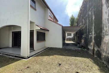 Freehold Bungalow Taman Tun Dr Ismail Kuala Lumpur