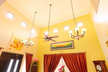 DOUBLE STOREY BUNGALOW JALAN PJU, LAMAN ARA , ARA DAMANSARA