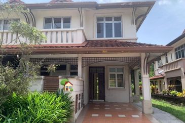 End Lot Double Storey Terrace Precint 14, Putrajaya