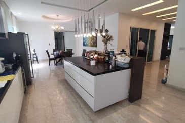 2 Storey Bungalow 6R5B 5,000 sqft @ Jalan Setia Tropika, Setia Eco Park, Selangor - Renovated with Gym