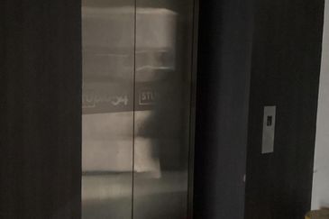 3.5 Storey Warehouse with Office For Rent @ Temasya Industrial Park, 