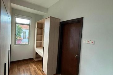 Renovated Freehold 2 Storey Bungalow @ Nusantara Setia Eco Park, Setia Alam