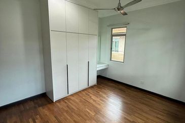 Renovated Freehold 2 Storey Bungalow @ Nusantara Setia Eco Park, Setia Alam