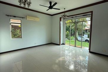 Renovated Freehold 2 Storey Bungalow @ Nusantara Setia Eco Park, Setia Alam