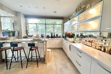 3.5 Storey Bungalow Changkat Kiara Surya @ Dutamas Kuala Lumpur