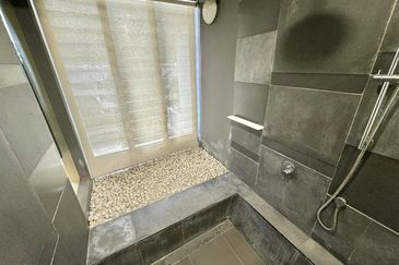 Kiara 1888 Condominium @ Mont Kiara, Kuala Lumpur