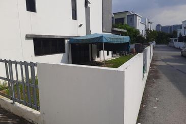 Freehold End Lot 3 Storey Link Terrace Setia Utama Decora Setia Alam