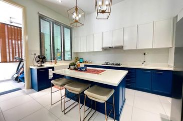 Cornerlot Renovated Modern Interior Design Double Storey Semi Detached Lukisan Alam Impian