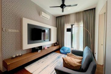 Cornerlot Renovated Modern Interior Design Double Storey Semi Detached Lukisan Alam Impian