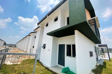 Corner Lot 2 Storey Terrace Alura 2 @ Bandar Bukit Raja, Klang