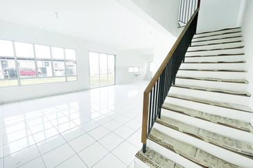 Corner Lot 2 Storey Terrace Alura 2 @ Bandar Bukit Raja, Klang