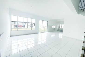 Corner Lot 2 Storey Terrace Alura 2 @ Bandar Bukit Raja, Klang