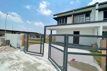Corner Lot 2 Storey Terrace Alura 2 @ Bandar Bukit Raja, Klang