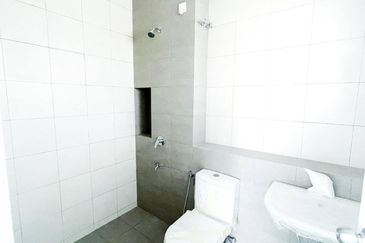 Corner Lot 2 Storey Terrace Alura 2 @ Bandar Bukit Raja, Klang