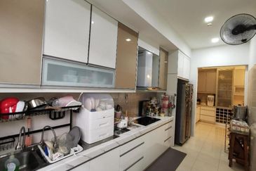 Conner Lot 2 Storey Terraced (Levena) @ Bandar Bukit Raja Klang